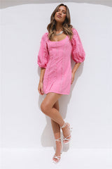 Crashing Into You Kleid Rosa