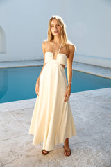 Dance With Me Neckholder Maxikleid Creme