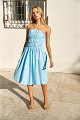 Midi-Kleid mit Bubikragen und Prinzessinnenschnitt