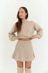 Saisonales Strickpullover Kamel