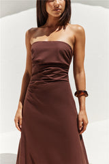 Yasmin trägerloses Maxikleid Braun