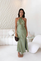 In My Feelings Satin Maxikleid Olive