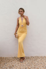 Maxikleid "Meadow Daze" mit Neckholder – Pfirsich