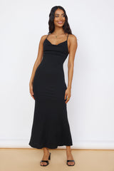 Maxikleid „Pure Delight“ in Schwarz