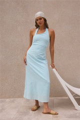 Freigeistliches Neckholder-Maxikleid Blau