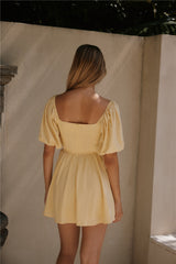 Daisy-Ketten-Minikleid Gelb