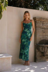 RUNAWAY THE LABEL Benito Maxikleid Calista Green