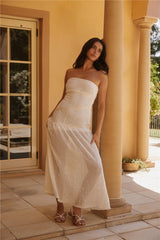 Midnight Radiance Kleid Trägerloses Kleid Creme