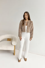 Day By Day Kunstpelz Cropped Jacke Braun