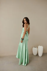 Champagne Chat One Shoulder Maxikleid Grün