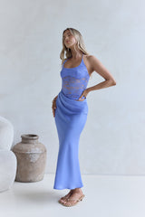 Aurora Dreams Halter Maxikleid aus Spitze in Blau