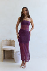 For The Lovers schulterfreies Spitzen-Maxikleid Pflaume