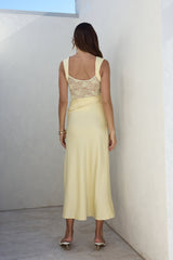 On A Cloud Maxikleid aus Spitze Gelb