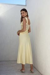 On A Cloud Maxikleid aus Spitze Gelb