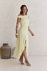 Whispered Secrets Mesh Langarm Maxikleid Gelb