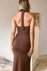 Left In Love Neckholder Maxikleid Braun