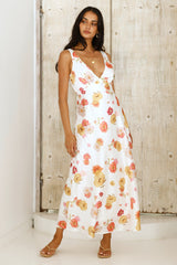 Aprikosen Traum Maxikleid Blumenmuster