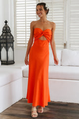Maxikleid „Glowing And Going“ in Orange