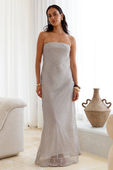 Zeitloses, trägerloses Maxikleid Braun