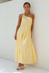 Maxikleid „Beaming Hues“ mit einem Schulterträger, Gelb