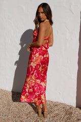 Himbeer-Sommer-Maxikleid mit Blumenmuster
