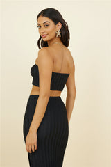 Poolside Adventure Crop-Top Schwarz