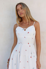 Sunny Desires Midikleid Weiß