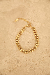 Wanderlust Love Chain Bracelet Gold