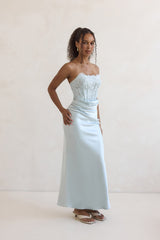 Away With You Satiniertes trägerloses Maxikleid Blau
