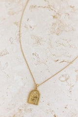Through The Arches Necklace Gold