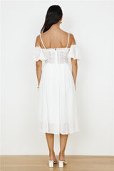 Baskisches Midikleid Weiß