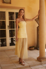 Serene Sands Trägerloses Maxikleid Gelb