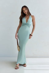 Destinations Maxikleid aus Satin mit Neckholder, Salbeigrün