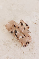Coconuts Claw Clip Beige