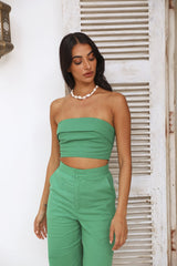 In Hindsight Crop Top Grün